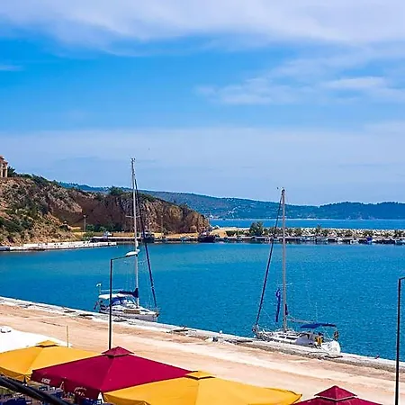 Hotel Molos